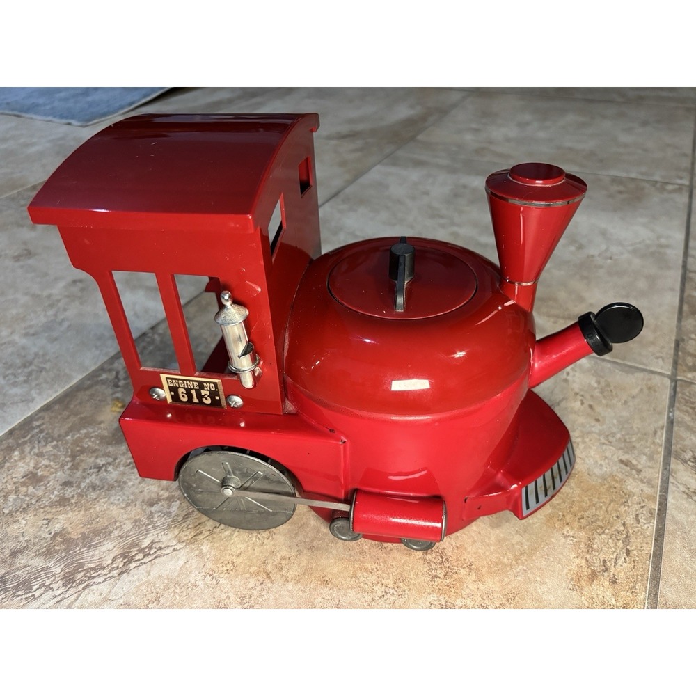 Kamenstein • Train Tea Kettle • Red Engine Train Locomotive • Wheels Turn MKI